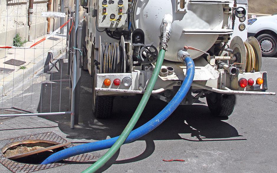 tuyau pour déboucher canalisation Paris 10